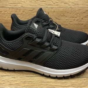 Size 6.5 - Adidas Ultimashow Black Women’s